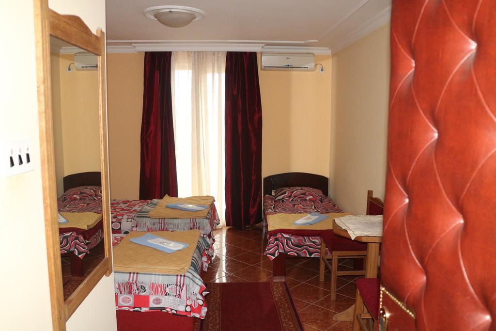 Kuca Veljovica Motel Belgrade Luaran gambar